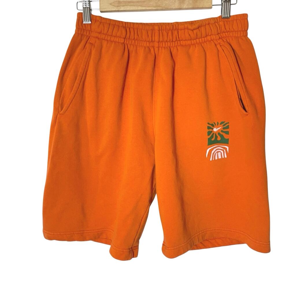 Nike Club Fleece Spring Break Short Men Size M Orange (DR9823-817) Cozy Retro